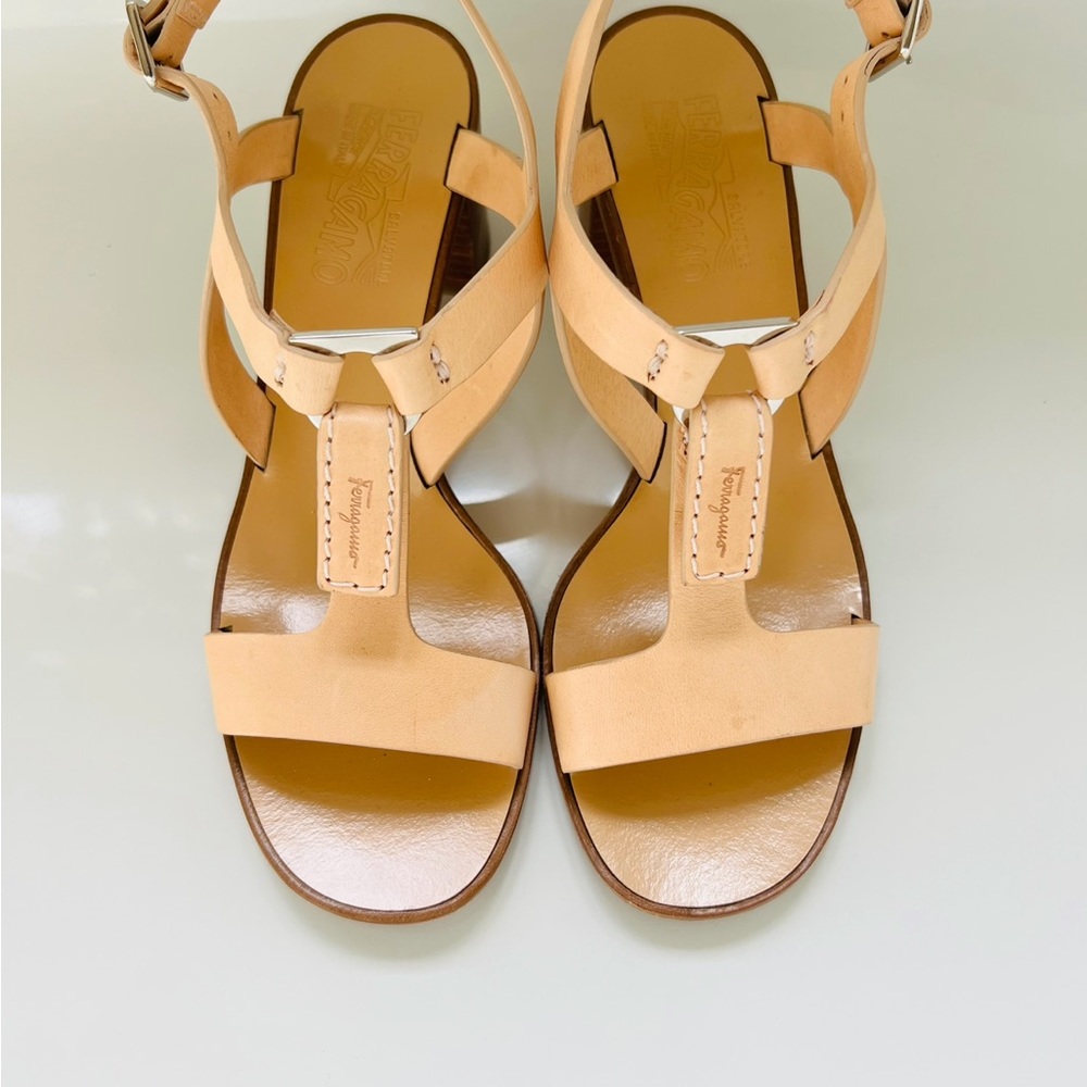Salvatore Ferragamo nude block heel sandals size 6.